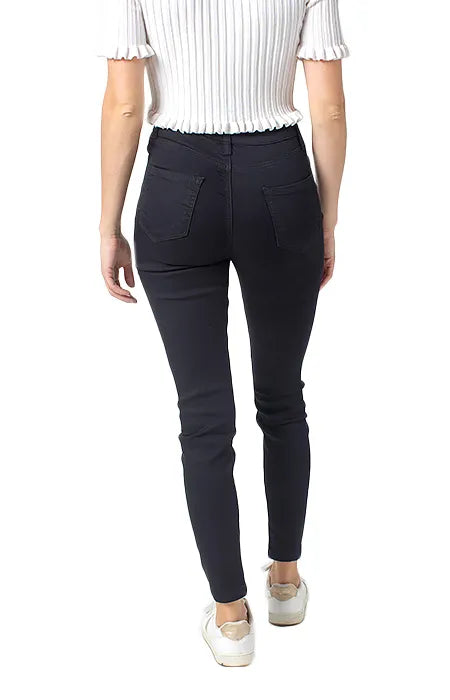 Wakee | Black Skinny Jeans