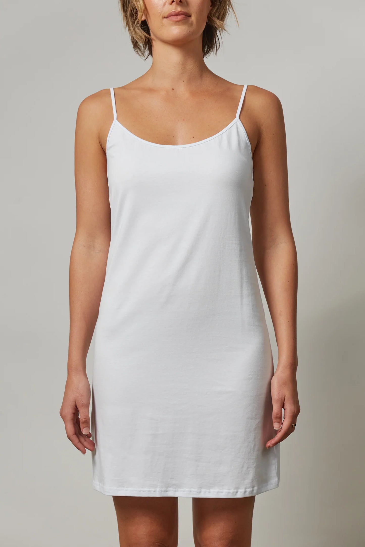 BASIC - Slip | White