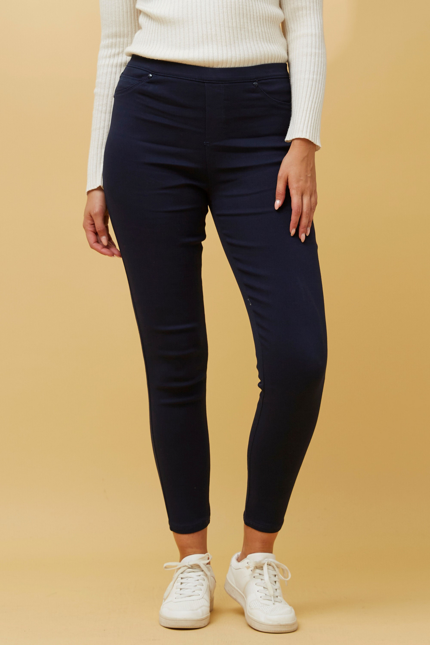 Caroline Morgan | Ash Jeggings - Black