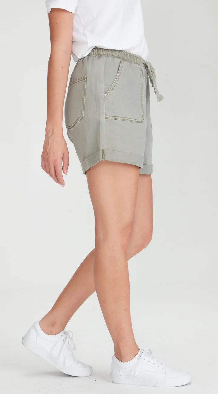 Junkfood | MAGGIE - Shorts Khaki