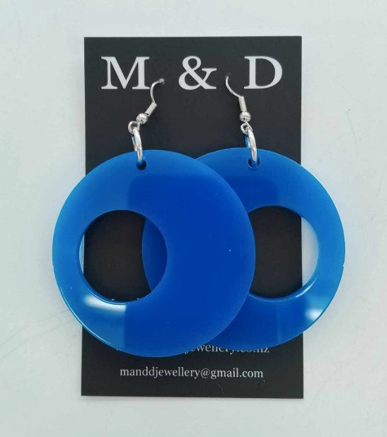 M and D Jewellery | Cut out earrings Little dangles 3cm | Blue