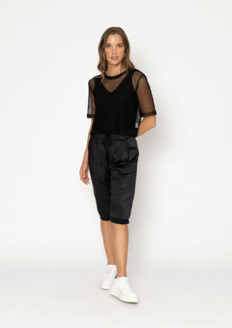 TwoByTwo | Essentials  Arrow Mesh Top - Black