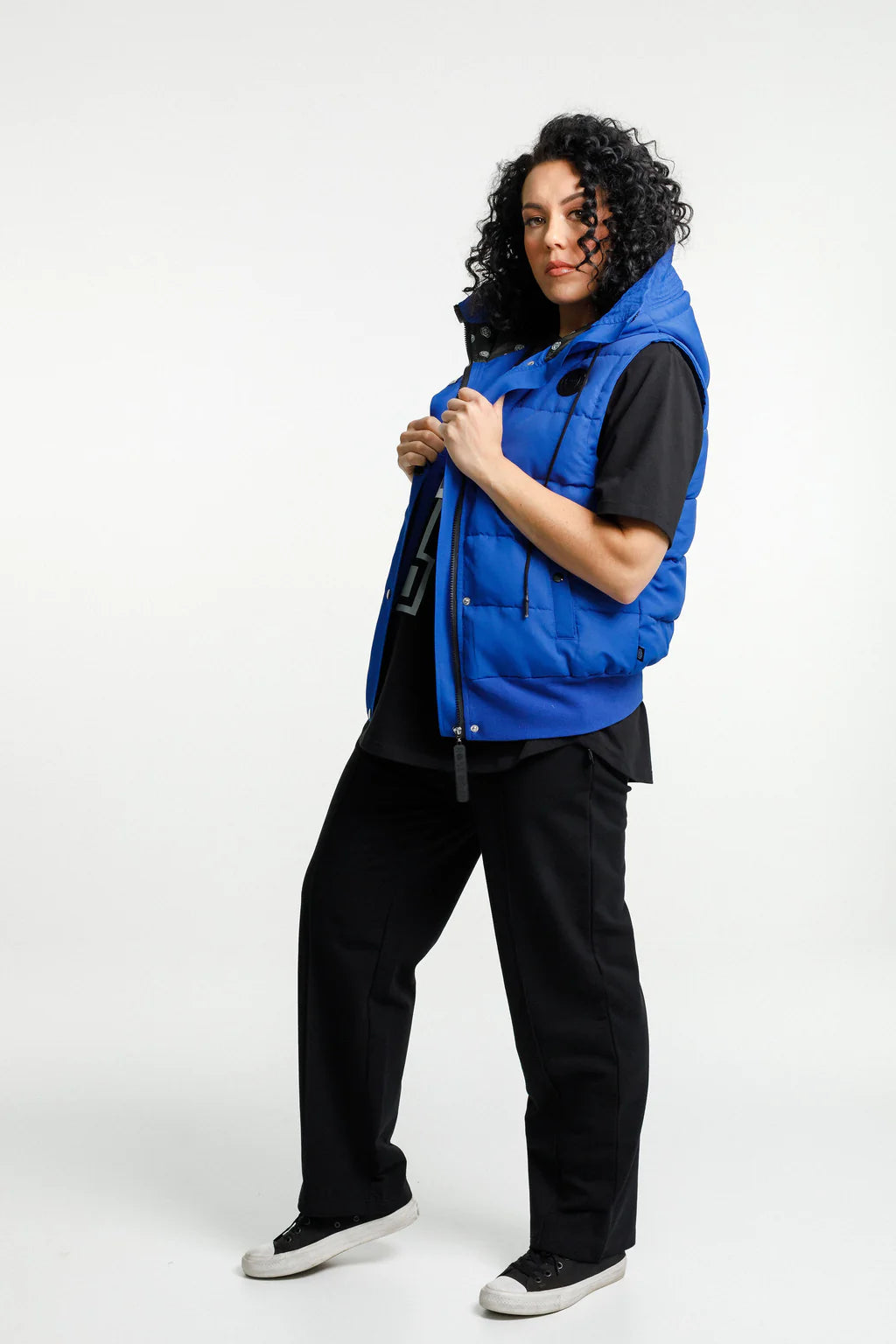 Rose Road Puffer Vest - Cyber Blue