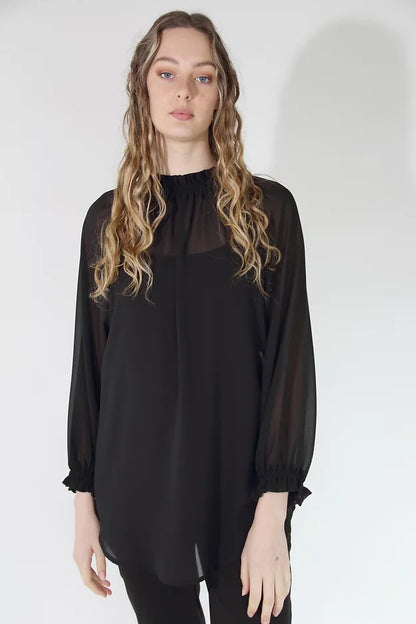 Jaclyn M | Ashley Blouse - Black