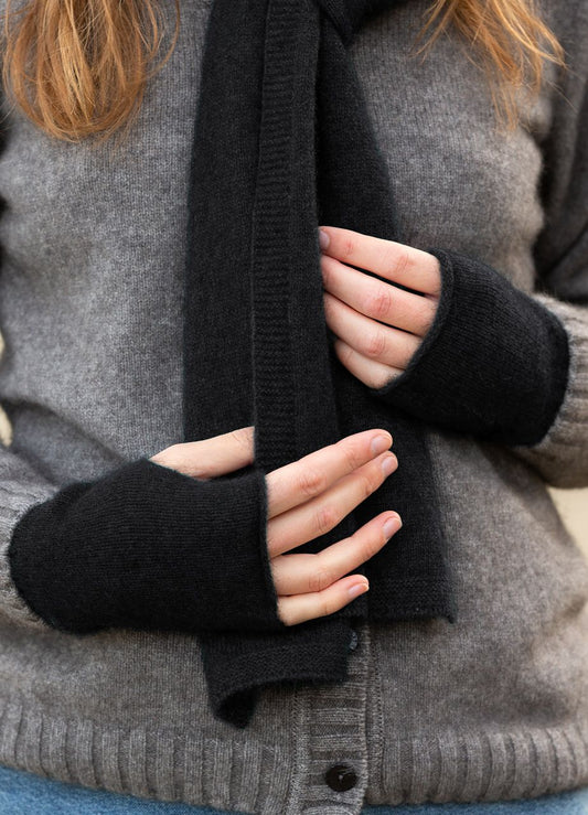 Noble Wilde - Hand Warmer | Black